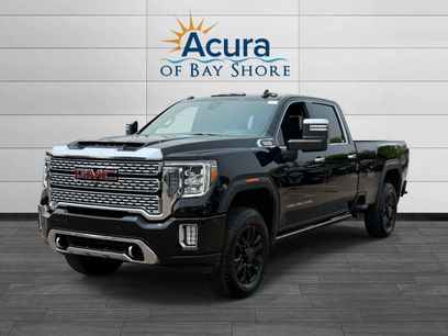 Used 2022 GMC Sierra 2500 Denali w/ Denali Black Diamond Edition