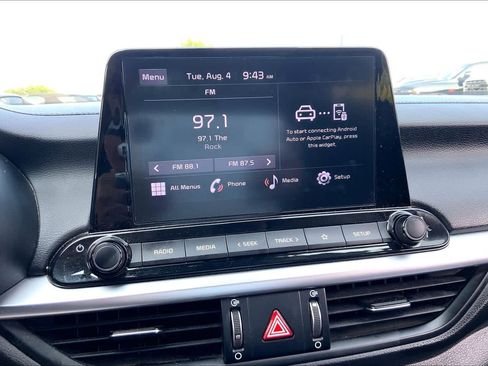 Used 2022 Kia Forte LXS FWD image 14