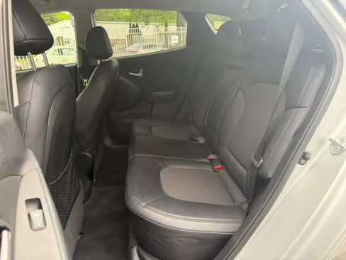 Used 2013 Hyundai Tucson GLS FWD image 14