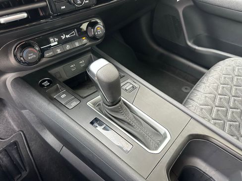 Used 2026 Nissan Kicks SV image 15