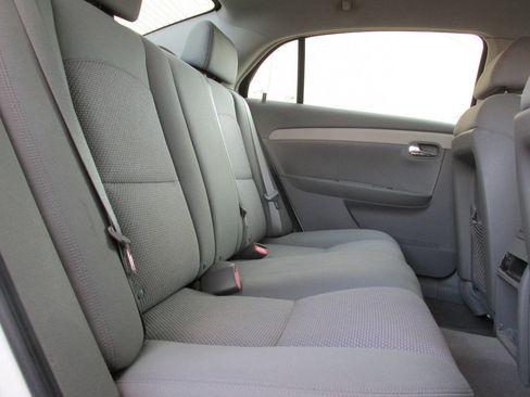 Used 2008 Chevrolet Malibu LS FWD image 23