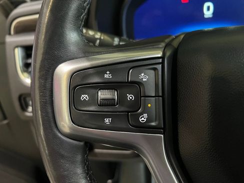 Used 2022 Chevrolet Tahoe LT w/ Luxury Package AWD/4WD image 21