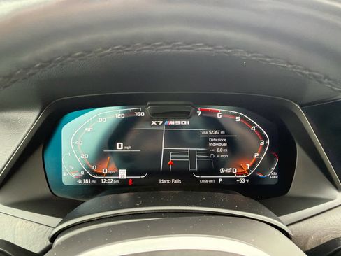 Used 2022 BMW X7 M50i image 35