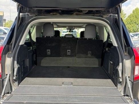 Used 2025 Ford Expedition Max Active AWD/4WD image 17