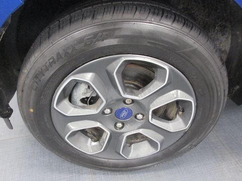 Used 2021 Ford EcoSport S AWD/4WD image 14