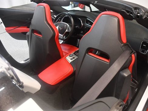 Used 2017 Chevrolet Corvette Grand Sport RWD image 40