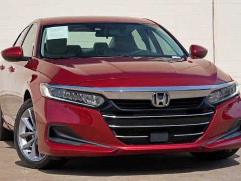 Used 2021 Honda Accord LX image 2