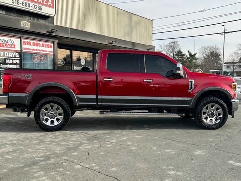 Used 2019 Ford F250 Lariat w/ Lariat Ultimate Package image 3