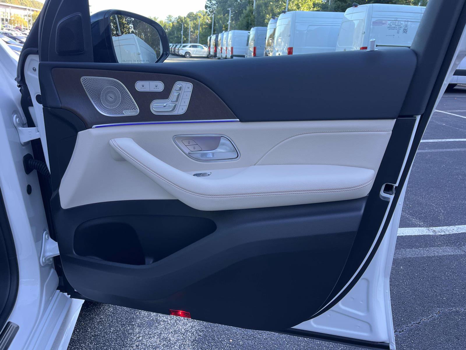 New 2027 Mercedes-Benz GLE 450 4MATIC image 47