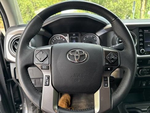 Used 2022 Toyota Tacoma SR5 image 17