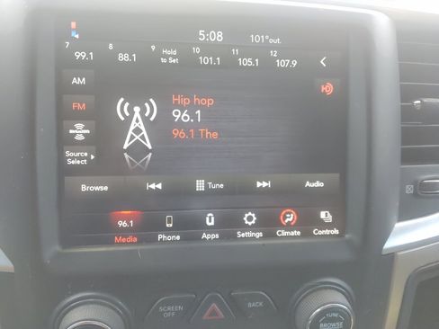 Used 2018 RAM 1500 Big Horn AWD/4WD image 25