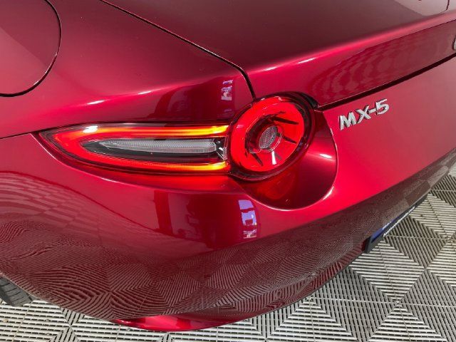Used 2025 MAZDA MX-5 Miata RF Grand Touring w/ Weather Package RWD image 20