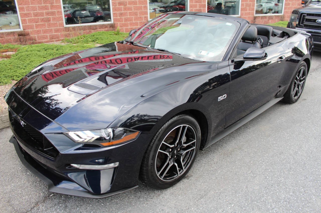 Used 2021 Ford Mustang GT RWD image 3