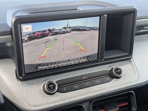 Used 2023 Ford Maverick XLT image 24