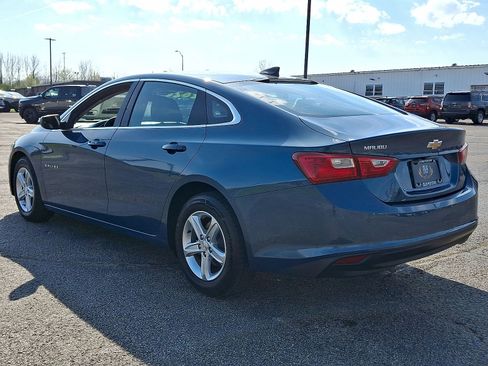 Used 2025 Chevrolet Malibu LS FWD image 21
