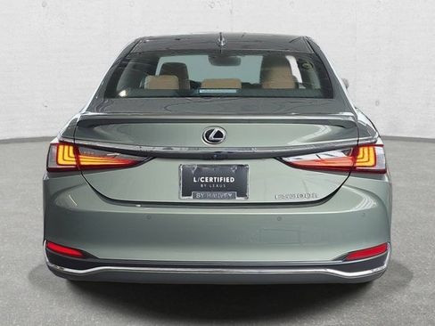 Certified 2025 Lexus ES 300h 300h w/ Premium Package image 6