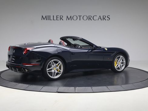 Certified 2016 Ferrari California T RWD image 8