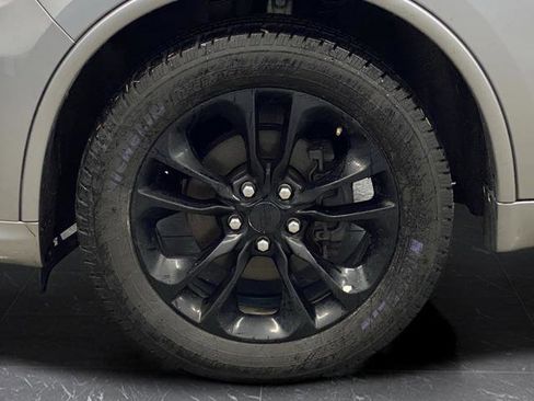 Used 2019 Dodge Durango GT image 41