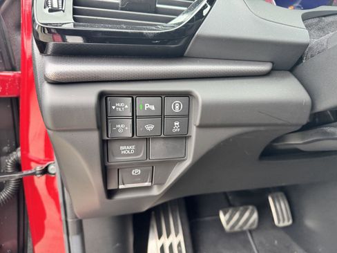 Used 2025 Acura RDX A-Spec image 7