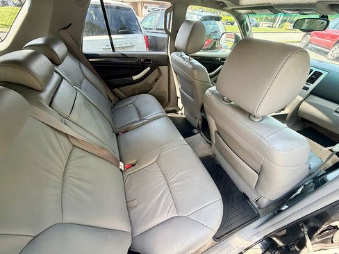 Used 2006 Toyota 4Runner Limited AWD/4WD image 12