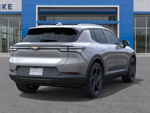 New 2026 Chevrolet Equinox EV LT image 4