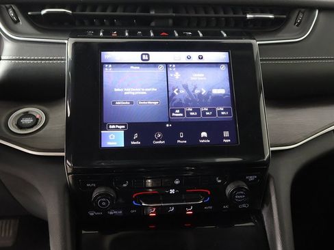 Used 2022 Jeep Grand Cherokee L Limited image 43