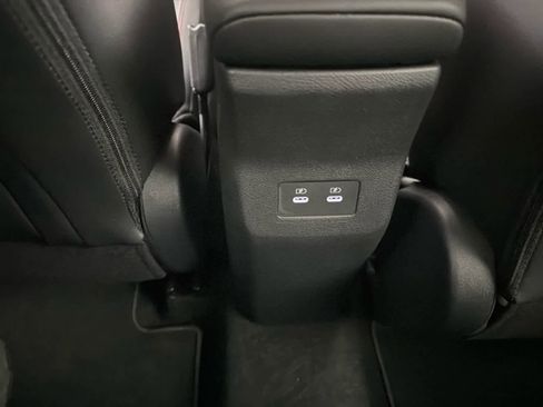 New 2026 Nissan Kicks SR image 22