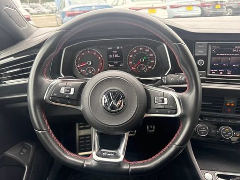 Used 2019 Volkswagen Jetta GLI FWD image 22