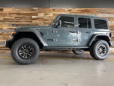 New 2026 Jeep Wrangler Unlimited Rubicon 392 w/ Quick Order Package 27X Moab AWD/4WD image 21