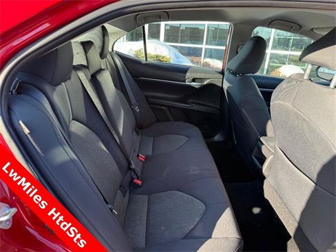 Used 2023 Toyota Camry LE image 12