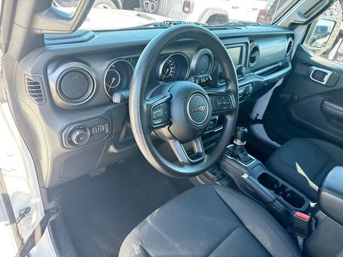 Used 2021 Jeep Wrangler Unlimited Sport image 10