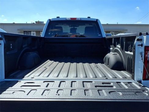 New 2025 Ford F150 XL w/ Equipment Group 103A High image 5