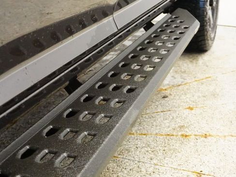 Used 2018 RAM 2500 Laramie w/ Sport Appearance Group image 13