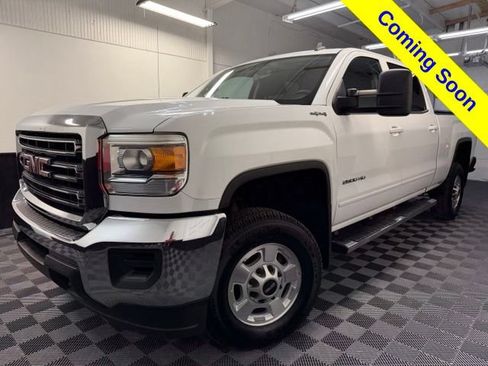 Used 2015 GMC Sierra 2500 SLE AWD/4WD image 3