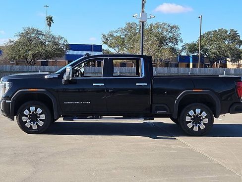 Certified 2024 GMC Sierra 2500 Denali w/ Denali Reserve Package image 8