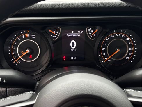 New 2025 Jeep Gladiator Sport image 23