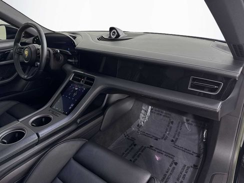 Certified 2022 Porsche Taycan 4 Cross Turismo AWD/4WD image 29
