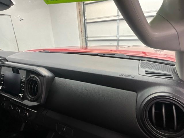 Used 2021 Toyota Tacoma SR AWD/4WD image 9