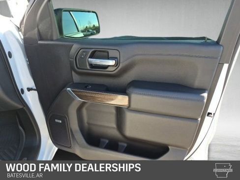Used 2020 Chevrolet Silverado 1500 RST w/ All-Star Edition image 19