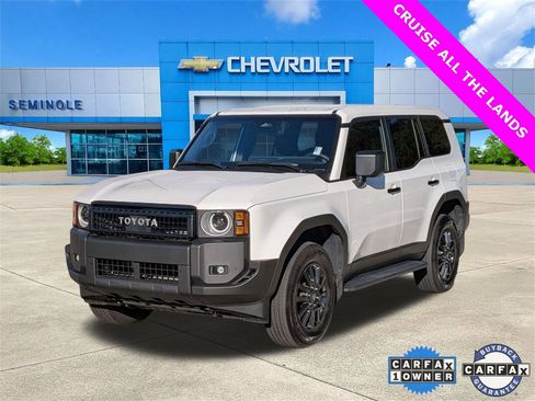 Used 2024 Toyota Land Cruiser 1958 image 2