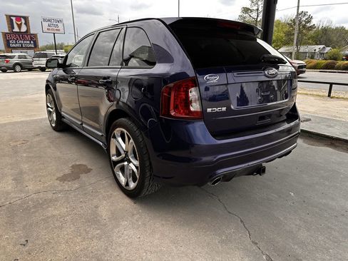 Used 2011 Ford Edge Sport w/ Driver Entry Pkg image 6