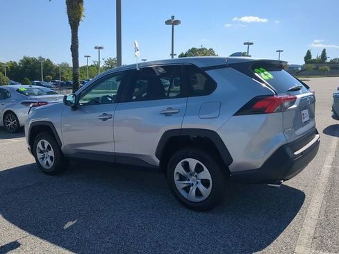 Certified 2023 Toyota RAV4 LE FWD image 6