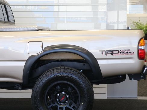 Used 2004 Toyota Tacoma 4x4 Xtracab V6 image 64