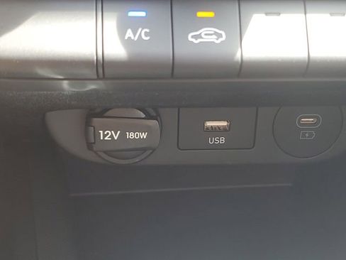 New 2026 Hyundai Elantra SE FWD image 28