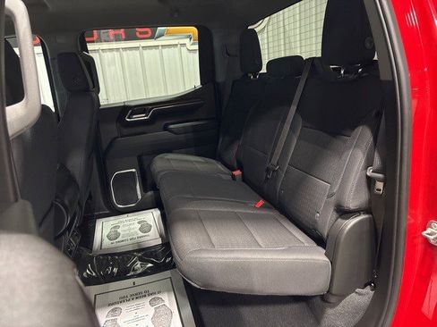 Certified 2024 Chevrolet Silverado 1500 LT w/ Z71 Off-Road Package image 26