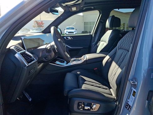 New 2026 BMW X5 xDrive40i w/ M Sport Package image 11