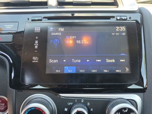 Used 2016 Honda Fit EX image 16