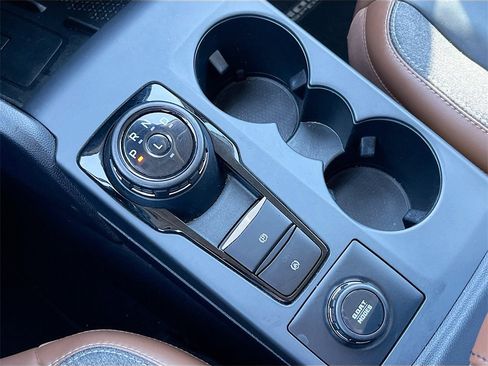 Used 2023 Ford Bronco Sport Outer Banks w/ Tech Package image 16