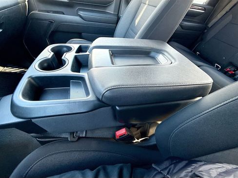 Certified 2024 Chevrolet Silverado 3500 LT image 32