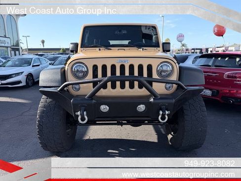 Used 2014 Jeep Wrangler Unlimited Sport w/ Quick Order Package 24S AWD/4WD image 2